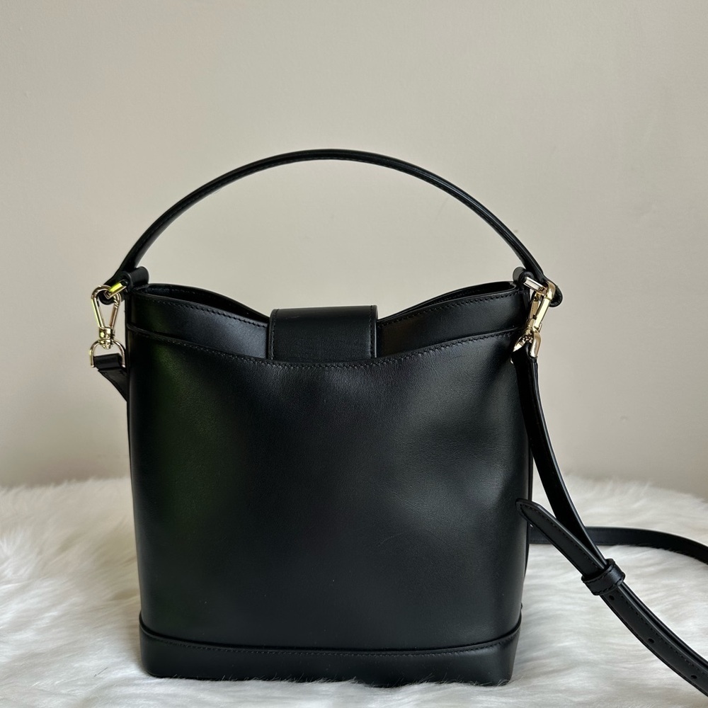 Kate Spade Black Leather Reegan Bucket Bag **EUC** - Picture 3 of 15